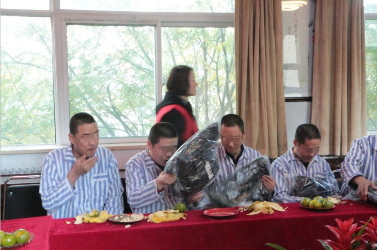 “陪你温暖过冬——太原安定心理服务中心浓情暖衣活动”主题活动