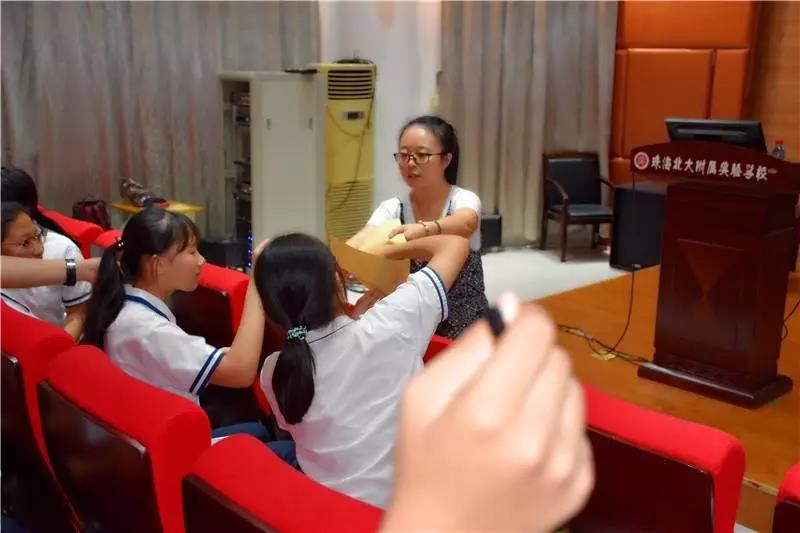 珠海青少年心理咨询_青少年情感咨询_天津青少年心里咨询