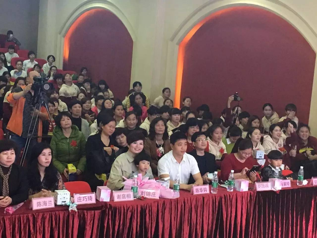 青少年心理卫生与心理咨询_泉州青少年心理咨询_青少年性心理咨询