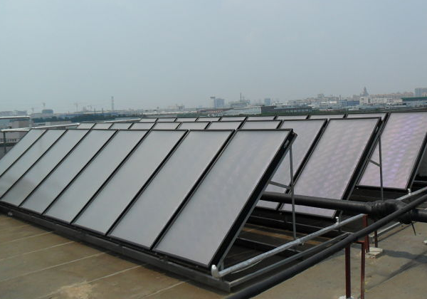 德能空气能热水器官网_长沙太阳能热水器_南京空气能热水
