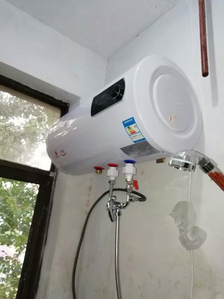 太阳热水器多少才有热水_太阳能出热水慢又小_合肥太阳能热水器安装
