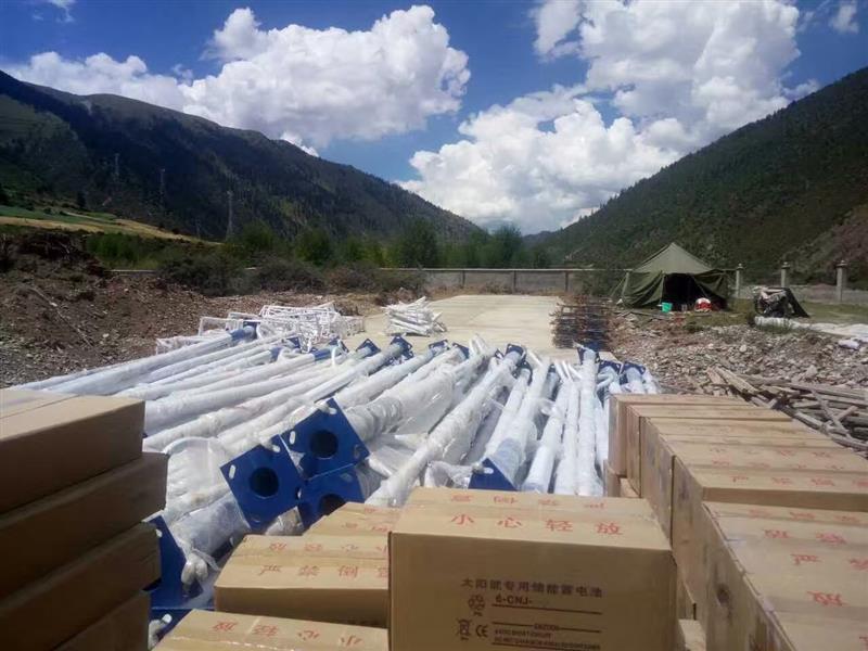 贵州贵阳市点亮工程太阳能路灯购买如何安装