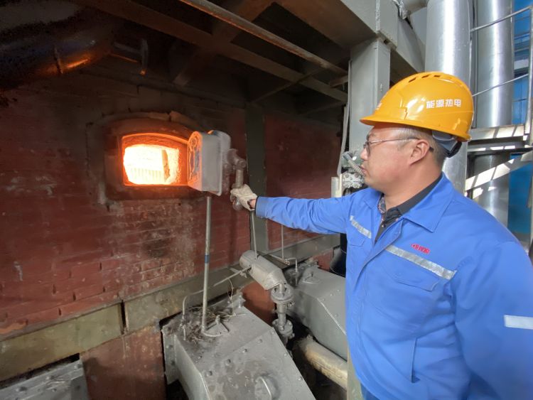 @青岛人 今冬供热正式拉开序幕，有问题快打这些电话
