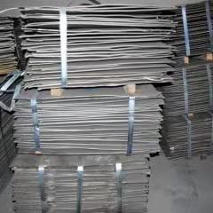 连云港模具钢回收_水泥路沿石钢模具图片_路沿石钢模具