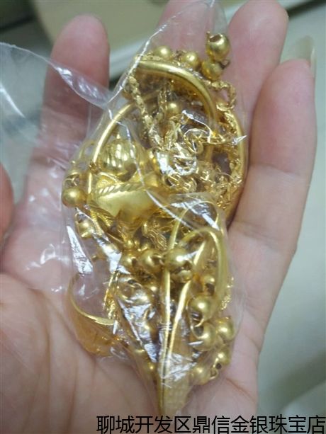 淄博高价回收奢侈品,黄金首饰回收