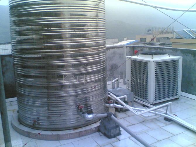四季沐歌太阳 能热水工程合同_太原太阳能热水器价格_南京空气能热水
