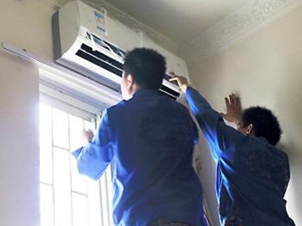 佛山空调加氟师傅联系方式