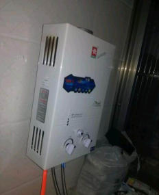 扬州家用空气能热水器价格_空气能热泵热水机电热水器_商用空气能热水设备