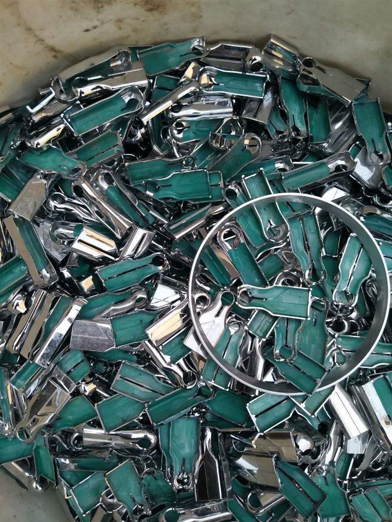 水泥路沿石钢模具_广东模具钢回收公司_模具用钢