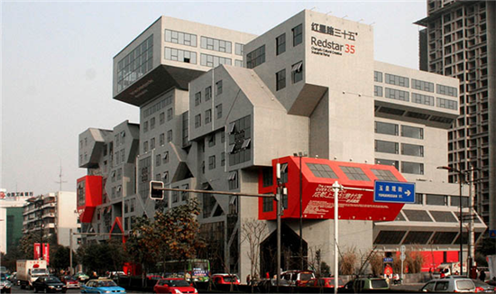 成都旧厂房改成文创产业园  赚创业者的钱“更难”  