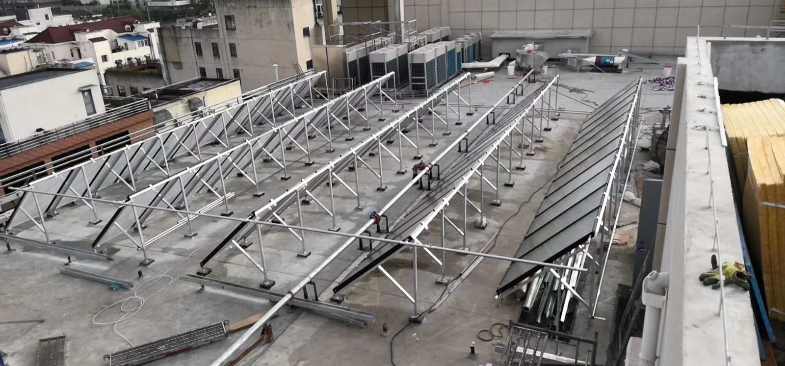 连云港养老院空气能热水工程（集热工程）