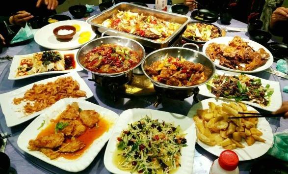 长春餐饮店价格