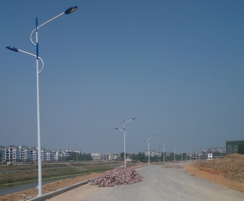 苏州led节能太阳能路灯-苏州太阳能路灯厂家销售厂家