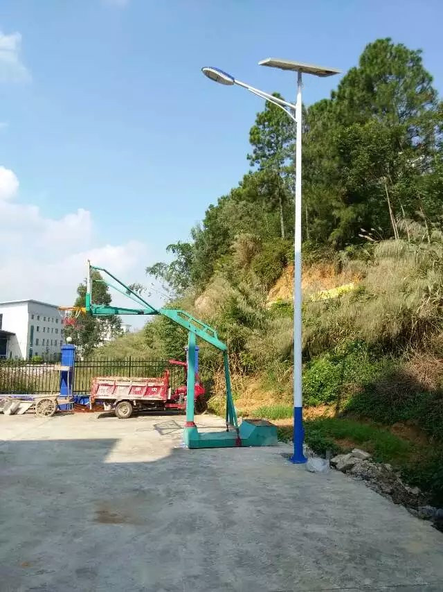 陕西省西安太阳能灯厂家-陕西省西安太阳能路灯厂家出厂价格