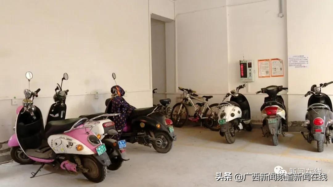南宁一小区频繁被偷电瓶，业主集资装监控，结果拍到的窃贼他们都认识