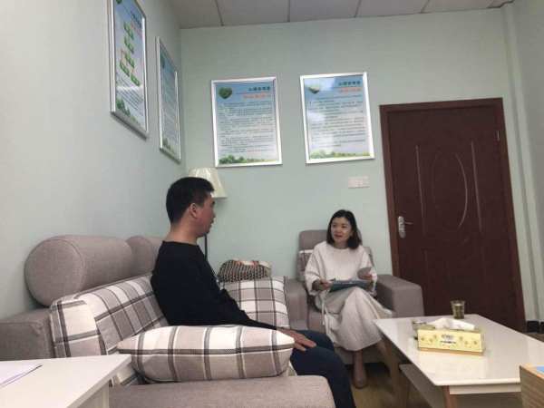 心理健康教育个别咨询_一例一般心理问题的咨询案例报告_海口心理咨询哪家最好