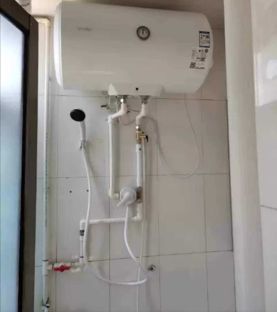 快速热水龙头维修_广州统帅热水器维修_广州提引器维修