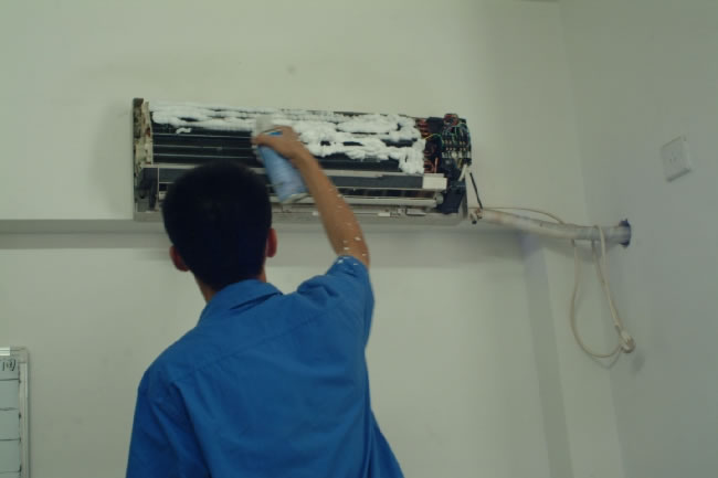 空调加一次氟多少钱_上海海信空调加氟_海信2619g用什么氟