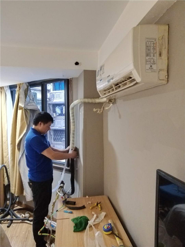 ao史密斯热水器官方售后电话_a.o.史密斯热水器售后电话_无锡史密斯热水器售后维修电话