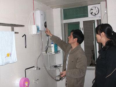 史密斯热水器无锡维修_无锡史密斯热水器售后维修中心_史密斯电热水器里的热水在厨房里用卫生吗
