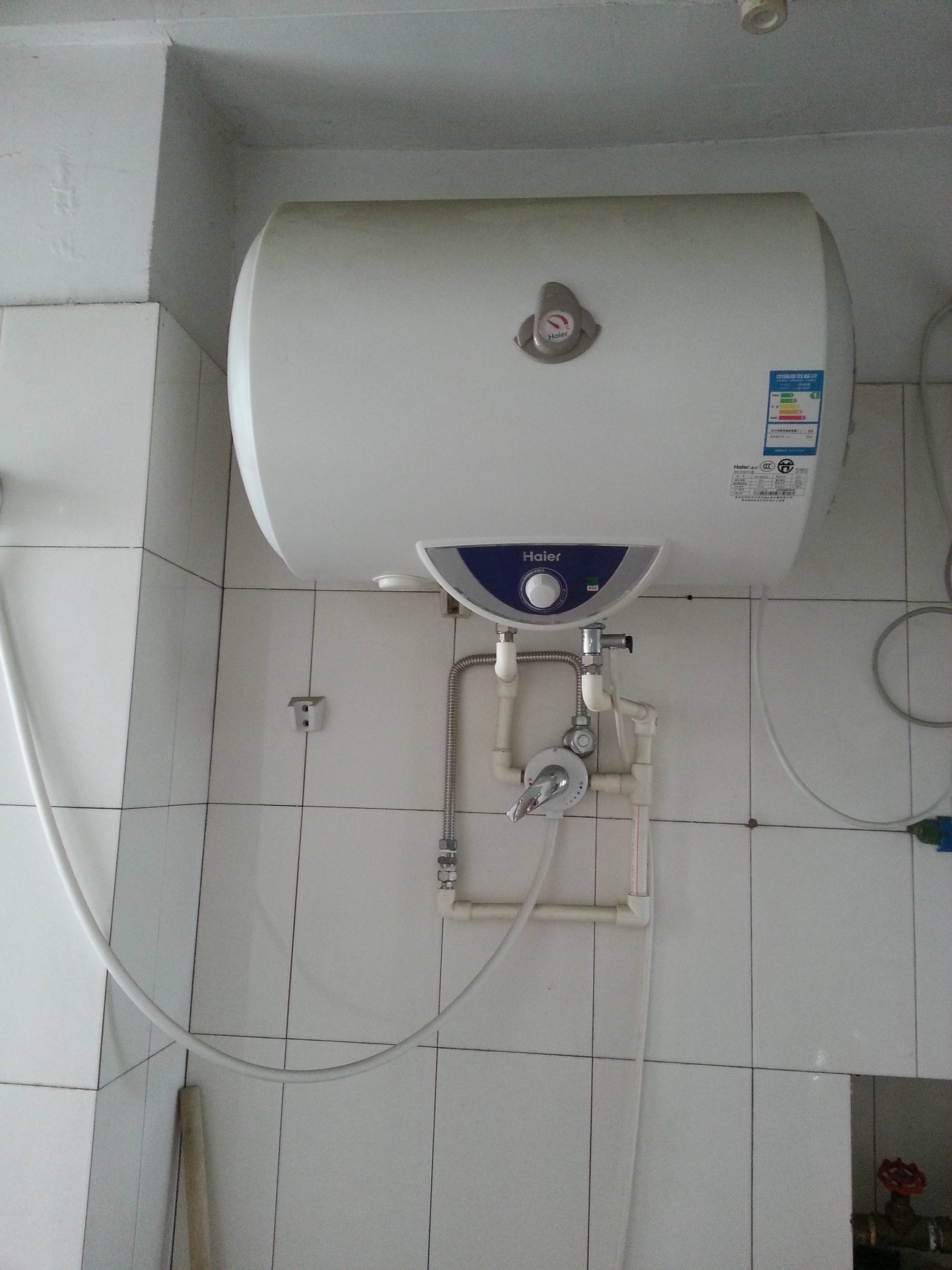 海尔热水器有那些型号_哈尔滨海尔热水器维修中心_投诉海尔燃气热水