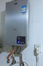 徐州玻璃门维修电话_徐州统帅热水器维修电话_重庆华帝热水维修电话