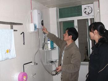 烟台统帅热水器售后维修电话_重庆华帝热水维修电话_南阳苏泊尔售后几个维修电话