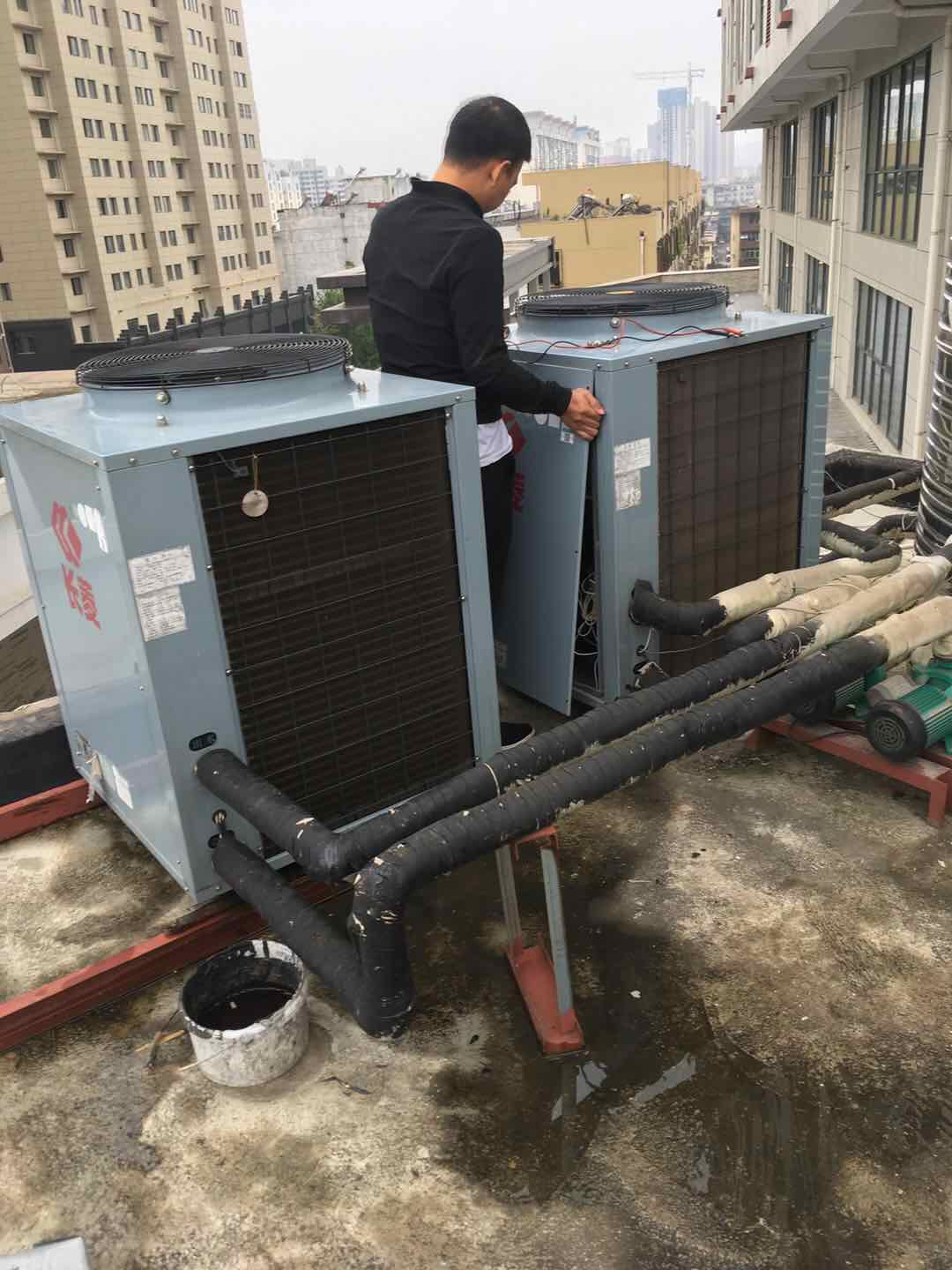 宝鸡阿里斯顿热水器售后维修电话-售后网点24小时服务中心