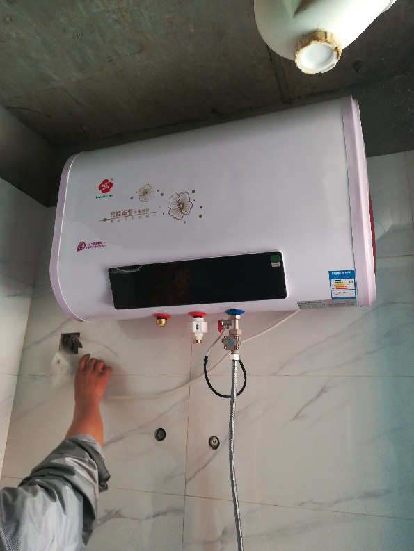 宁波樱花维修热水器_宁波樱花热水器维修_斯帝博热水器官网维修