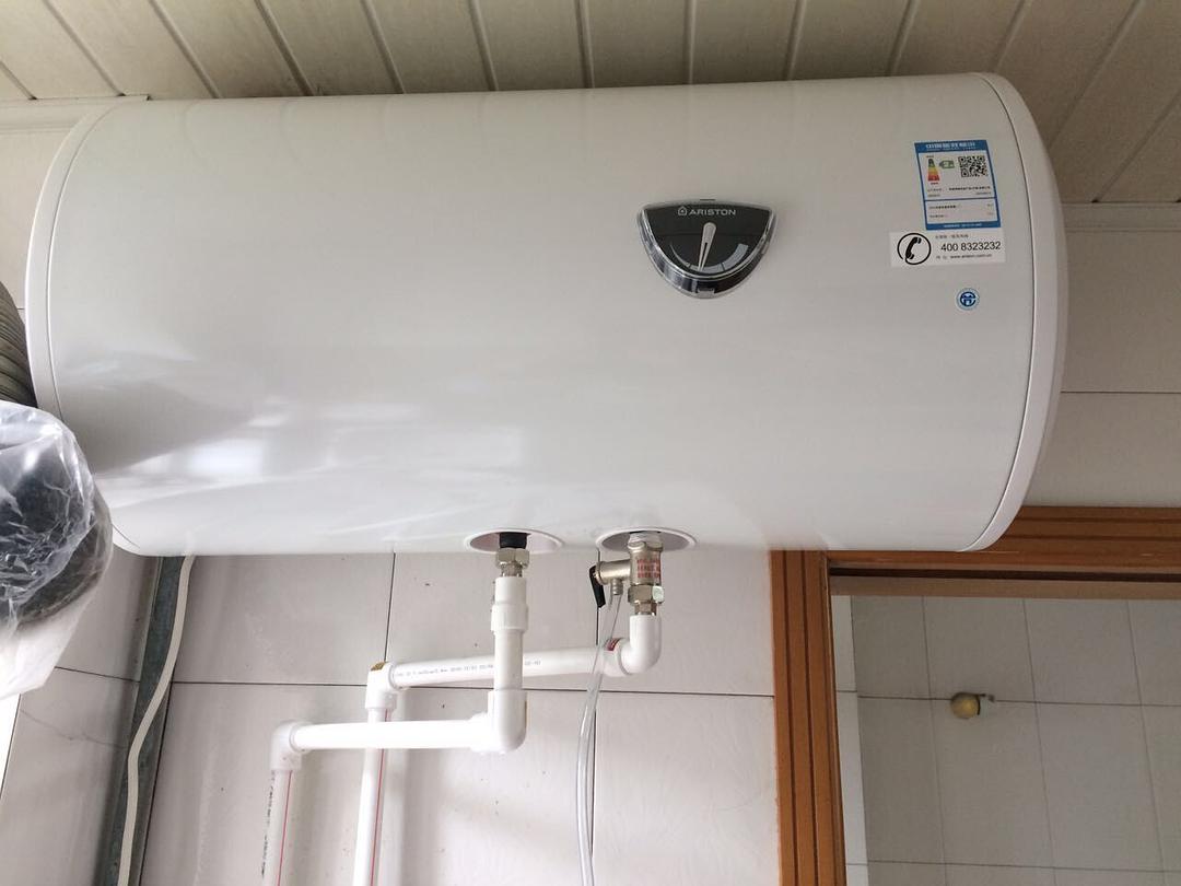 阿里斯顿热水器盐城维修电话_廊坊阿里斯顿热水器维修电话_阿里斯顿电热水器维修电话