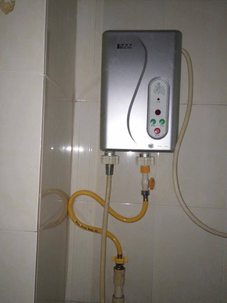 万家乐燃气热水器 维修_上海万家乐热水器维修中心_北京万家乐售后服务维修电话