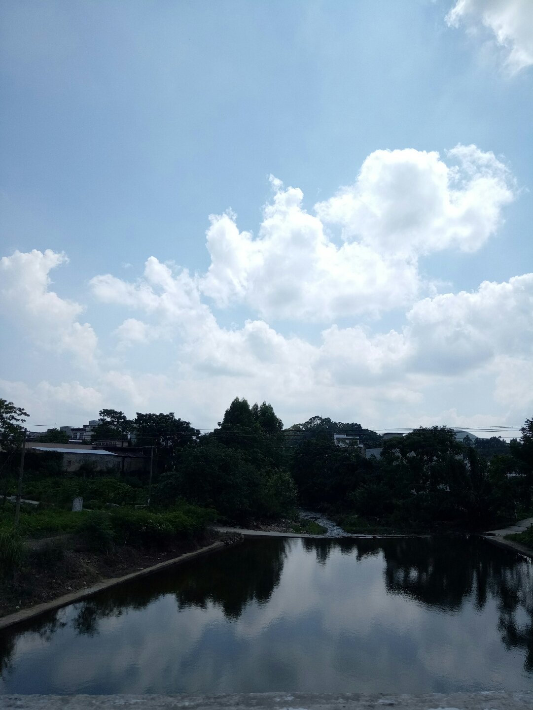 重庆华帝热水维修电话_南宁美的热水器维修电话_南宁空调维修电话
