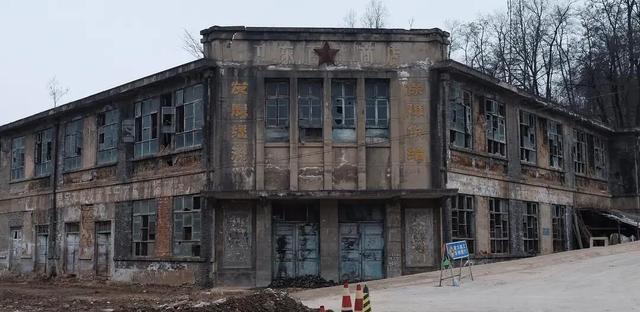 长春旧厂回收电话_锦州回收网吧电脑旧机器电话_徐州旧电视机回收电话