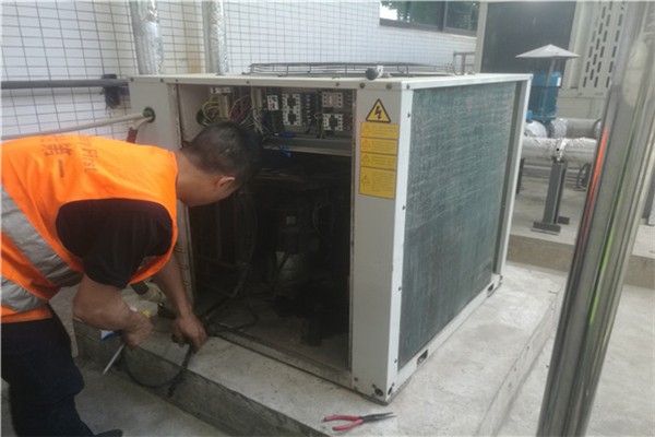 空调一点氟没有怎么加_重庆志高空调加氟_比亚迪f3空调加什么氟