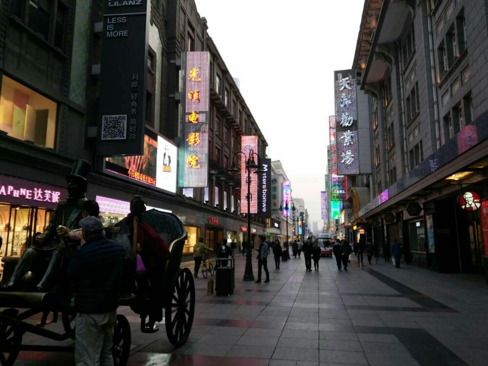 南京大金空调维修热线_南京大金空调维修中心_杭州大金空调维修