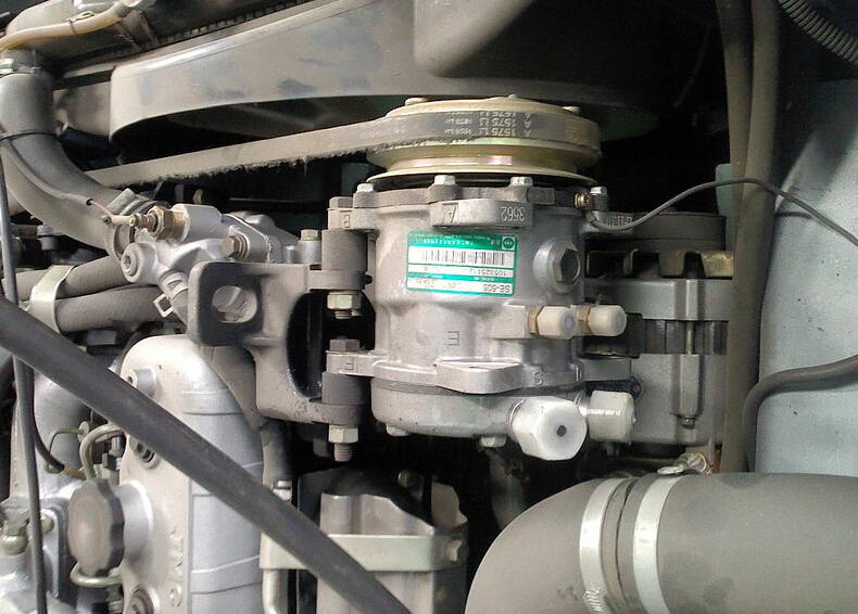 西安海尔空调修理_西安三洋空调售后修理_美的南京空调修理