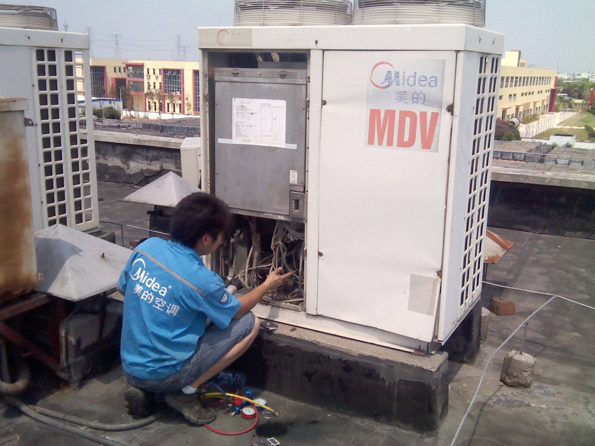 西安大金空调拆装移机推荐_西安空调 移机_郑州三菱空调移机