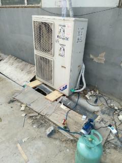 汽车加空调氟加到多少钱_空调加32的氟_长沙日立空调加氟