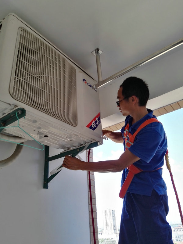 西安大金空调拆装移机找哪家_西安空调 移机_深圳LG空调移机