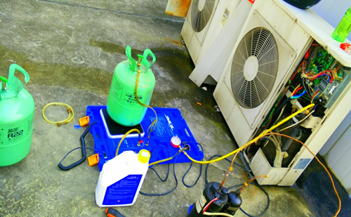 空调一点氟没有怎么加_武汉扬子空调加氟_比亚迪f3空调加什么氟