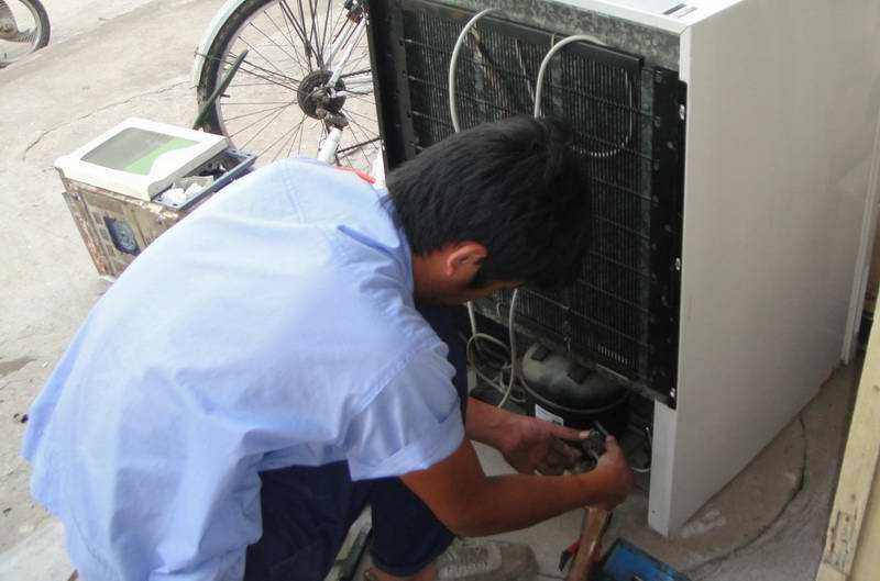 上海海尔空调服务热线_成都tcl空调维修热线_大金空调报修热线400