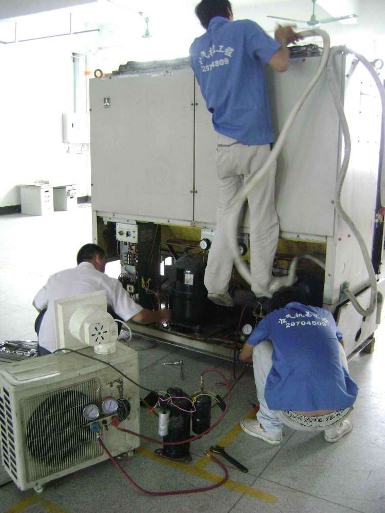 上海春兰空调维修电话_上海三菱空调修理电话_上海夏普空调维修电话