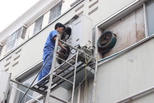 南宁扬子空调移机