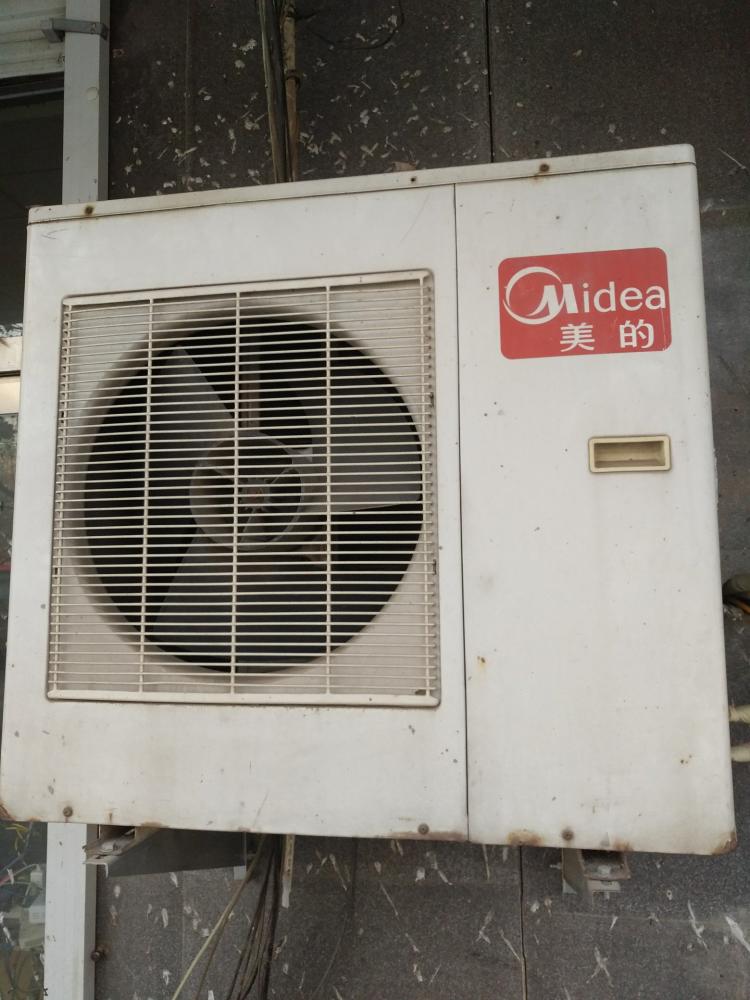 新空调漏氟对空调有_空调几年加一次氟_北京海尔空调加氟