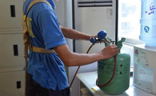 空调几年加一次氟_广州扬子空调加氟_空调加32的氟