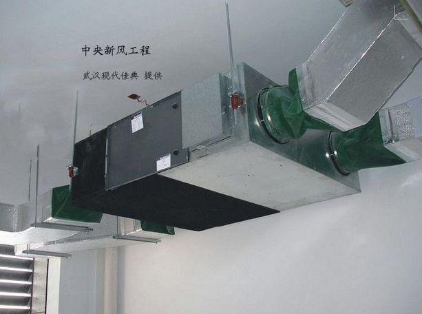 空调多长时间加一次氟_南宁美的空调加氟_空调几年加一次氟