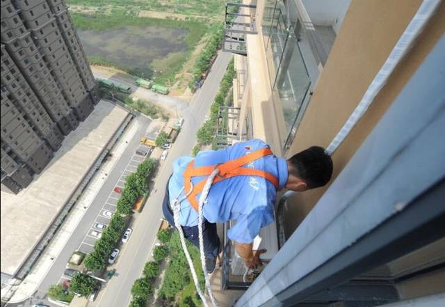 西安曲江新区科龙空调空调移机加氟多少钱