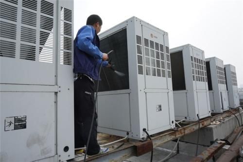 比亚迪f3空调加什么氟_沈阳海尔空调加氟_空调几年加一次氟
