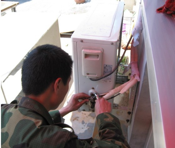 南宁奥克斯空调售后电话_海信空调南宁售后服务电话_南宁美的空调售后