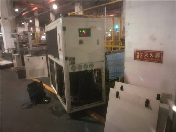 重庆春兰制药公司空调维修保养公司/重庆春兰工业冷水机清洗维护